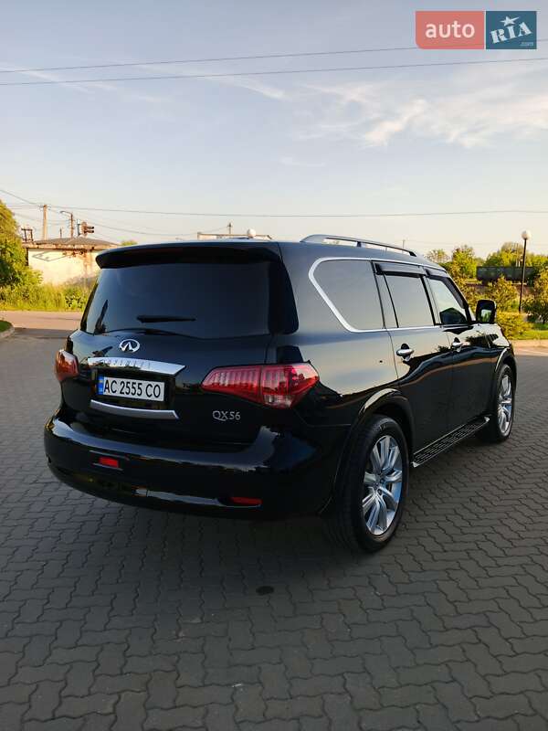 Infiniti QX56 2010
