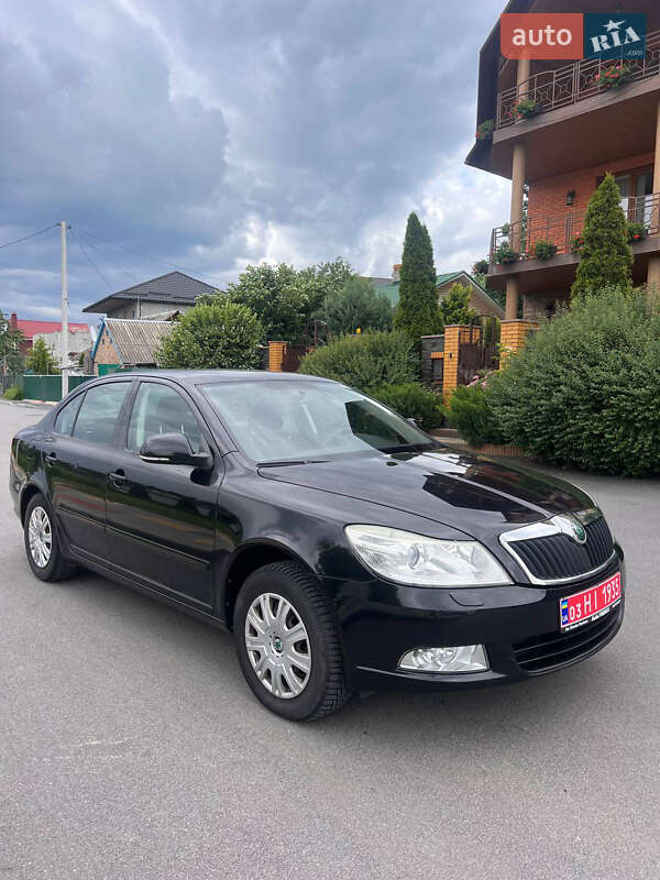 Skoda-9