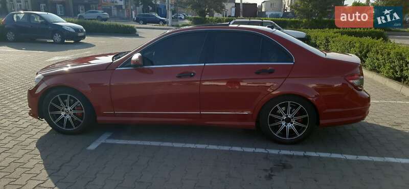 Mercedes-Benz C-Class 2007