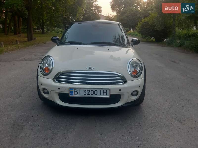 MINI Cooper 2013