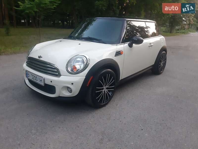 MINI Cooper 2013