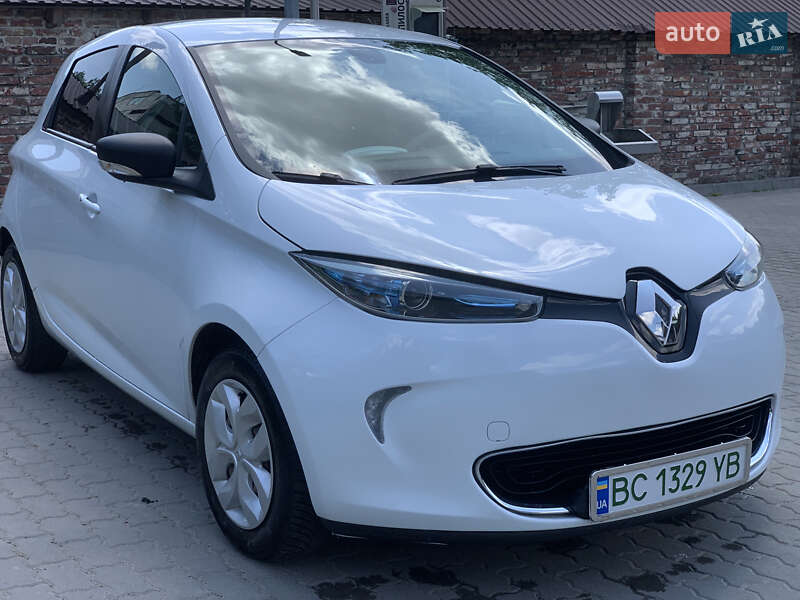 Renault-8