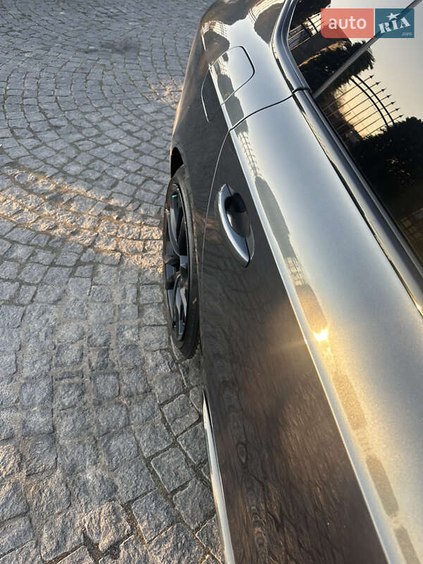 Audi-32