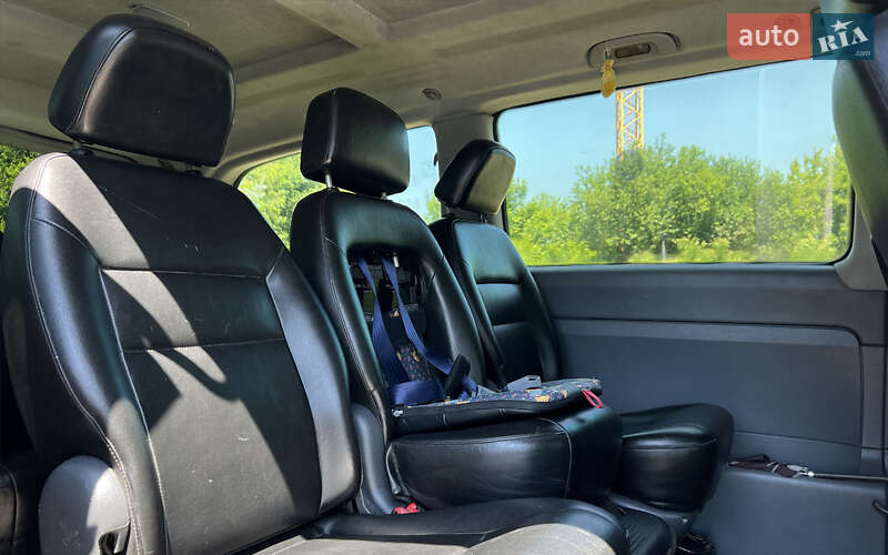 Mercedes-Benz Vito 2010