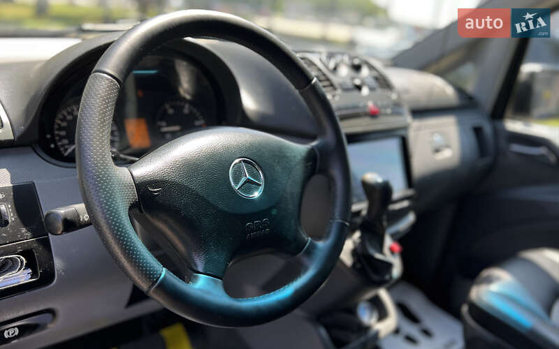 Mercedes-Benz Vito 2010