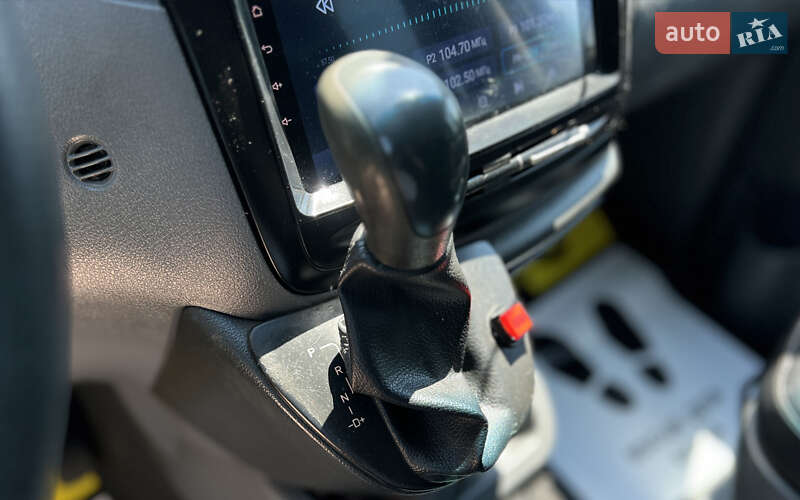 Mercedes-Benz Vito 2010