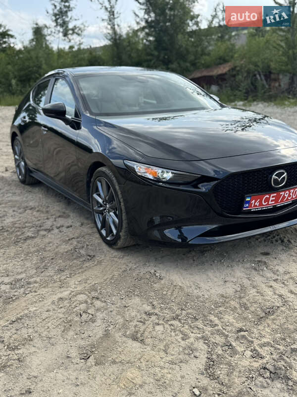 Mazda-16