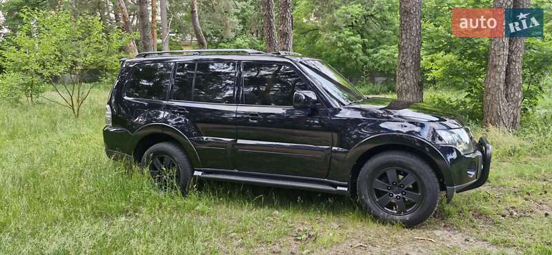 Mitsubishi Pajero Wagon 2008