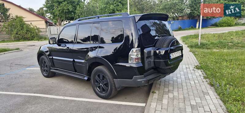 Mitsubishi Pajero Wagon 2008