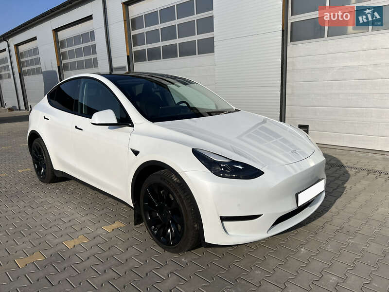 Tesla-4