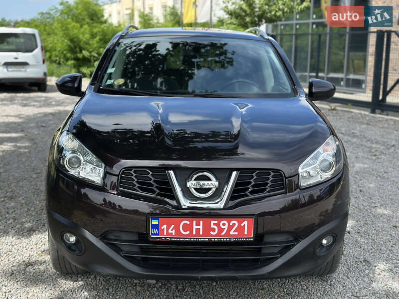 Nissan-10