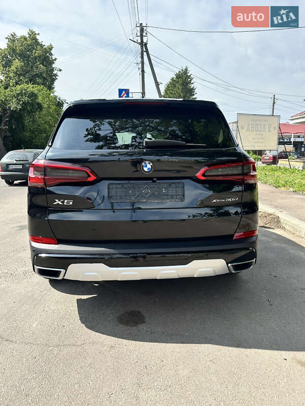 BMW X5 2019