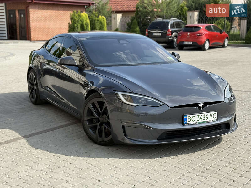 Tesla-9