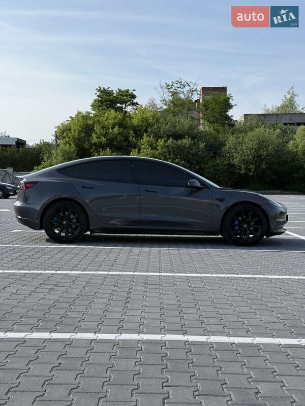 Tesla-12