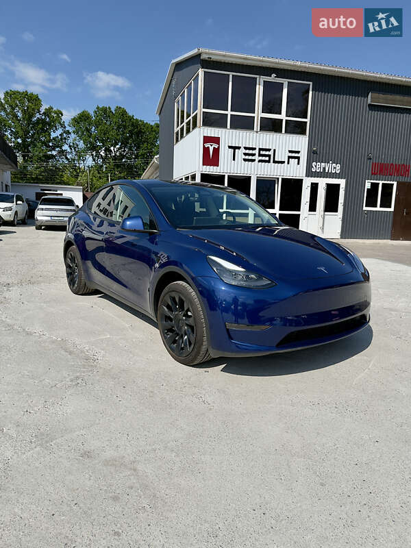 Tesla-22