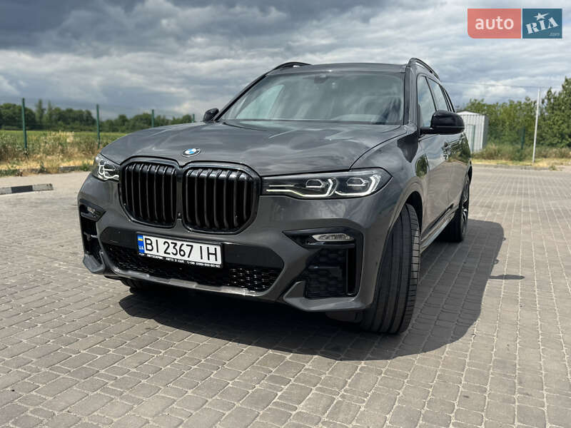 BMW X7 2021