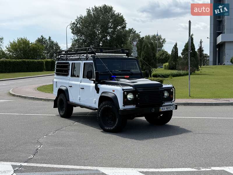 Land Rover-21