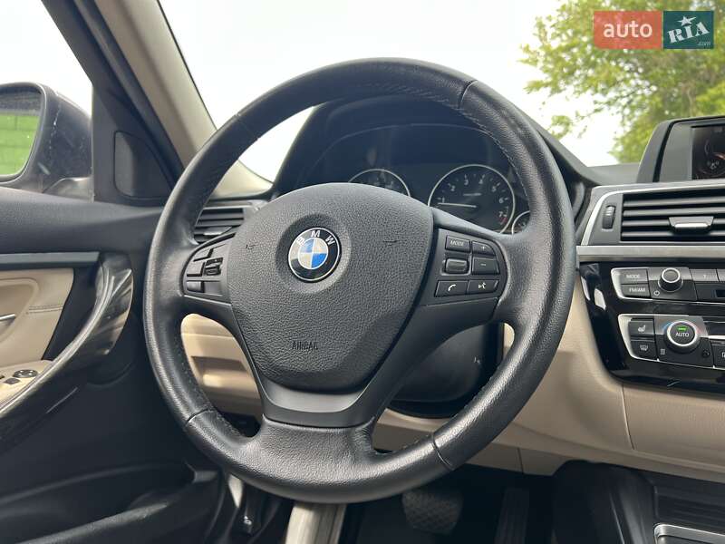 BMW 3 Series 2015