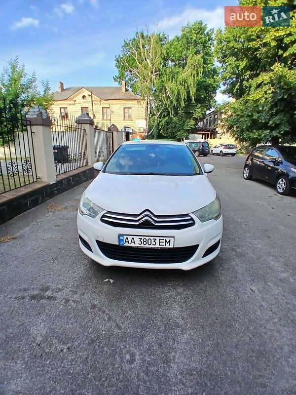 Citroen-10