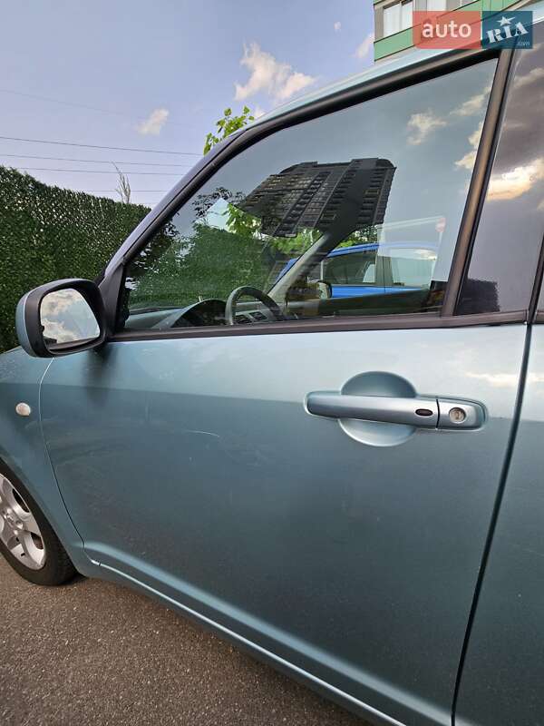 Suzuki-25