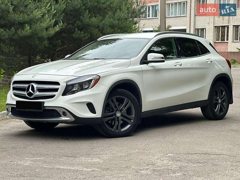 Mercedes-Benz GLA-Class 2015