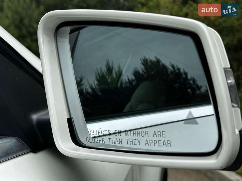 Mercedes-Benz GLA-Class 2015