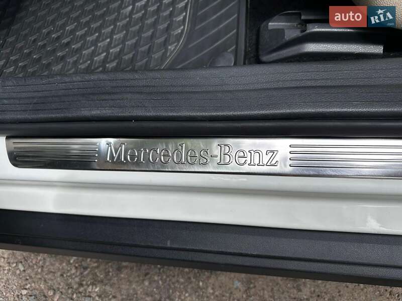 Mercedes-Benz GLA-Class 2015