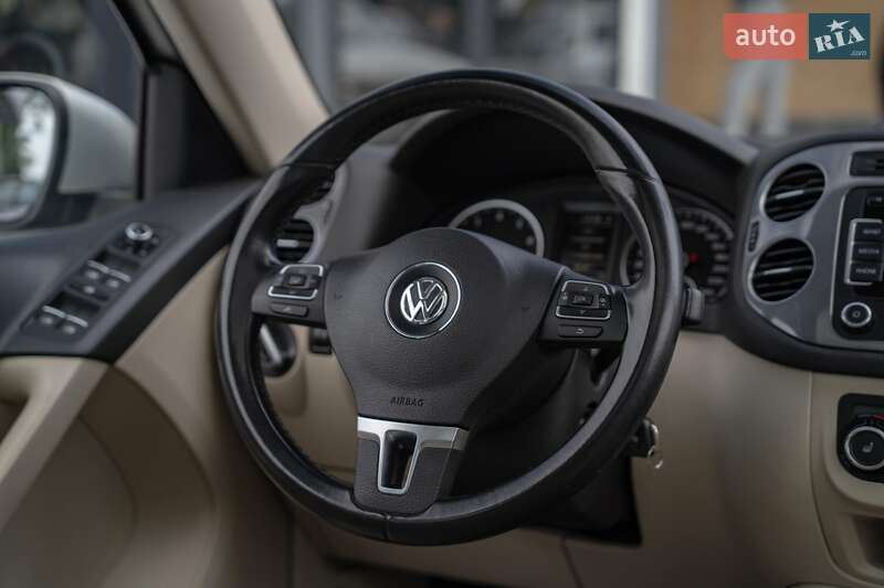 Volkswagen Tiguan 2011