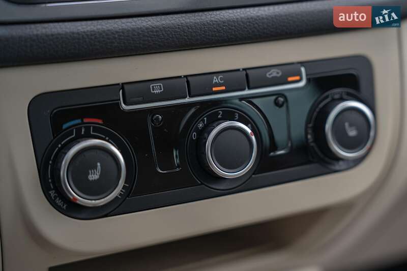 Volkswagen Tiguan 2011