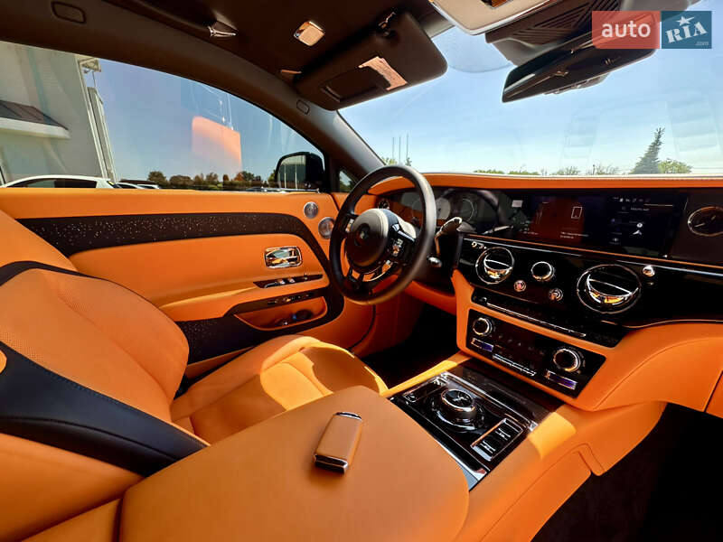 Rolls-Royce Specter 2024