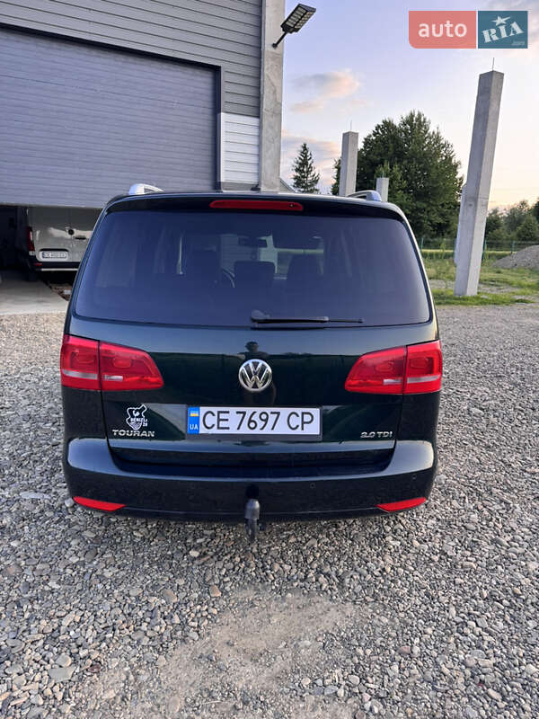 Volkswagen Touran 2011