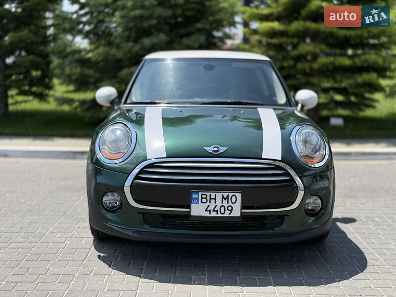 MINI Cooper 2015