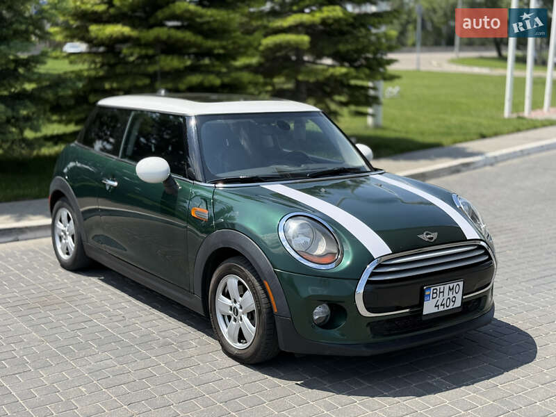 MINI Cooper 2015