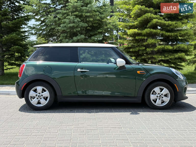 MINI Cooper 2015