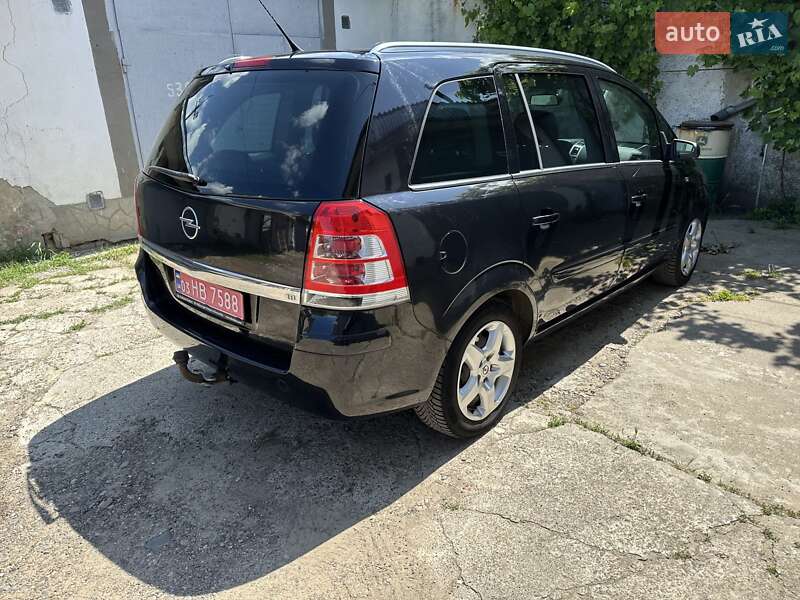 Opel Zafira 2008