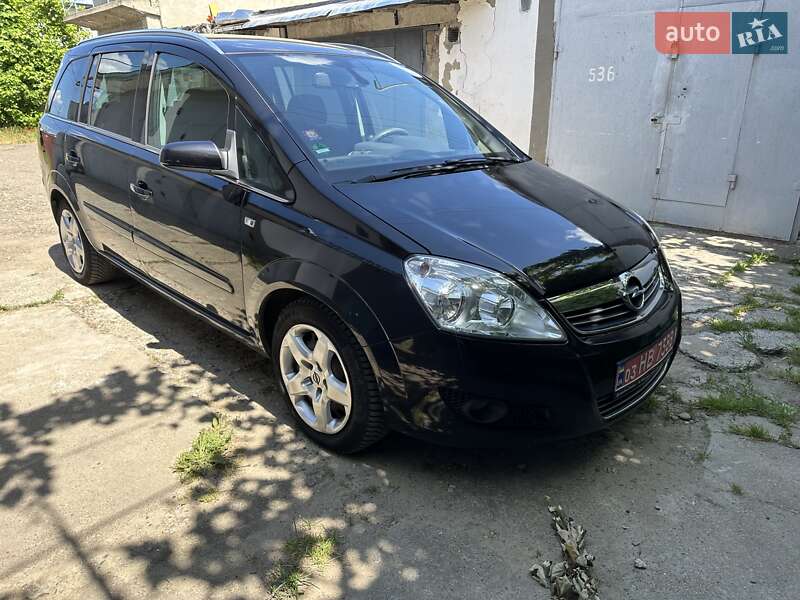 Opel Zafira 2008