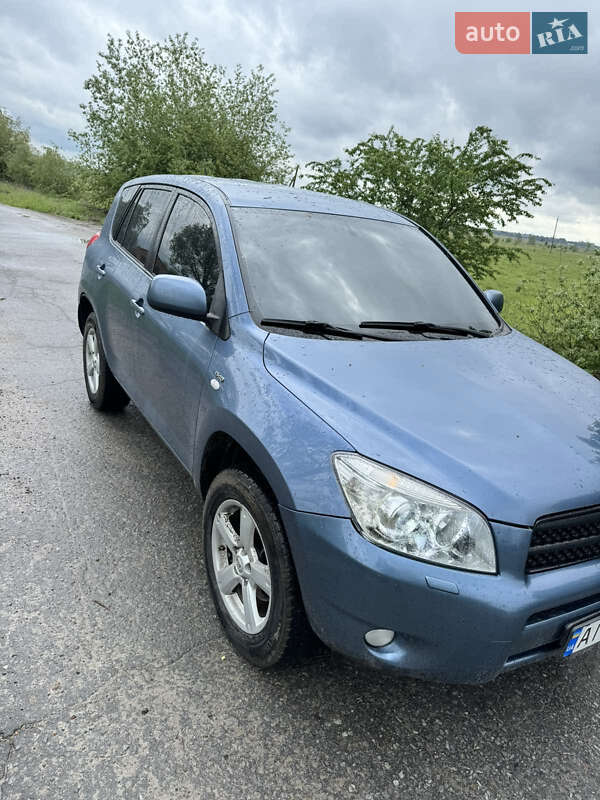 Toyota RAV4 2007