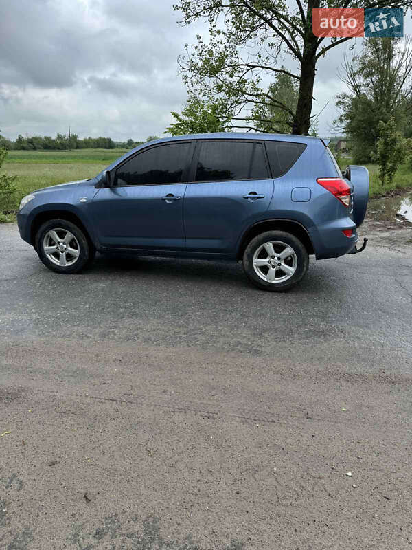 Toyota RAV4 2007