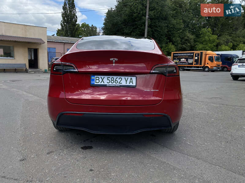 Tesla-8