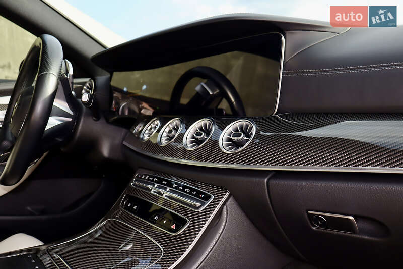 Mercedes-Benz E-Class 2020