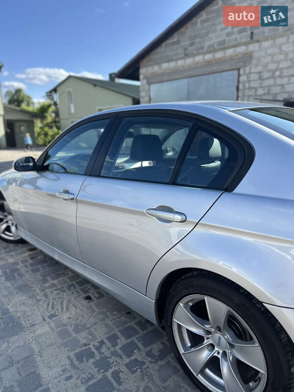 BMW 3 Series 2007