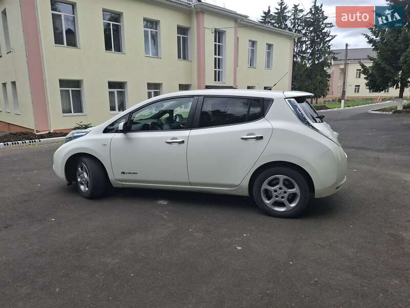Nissan-19