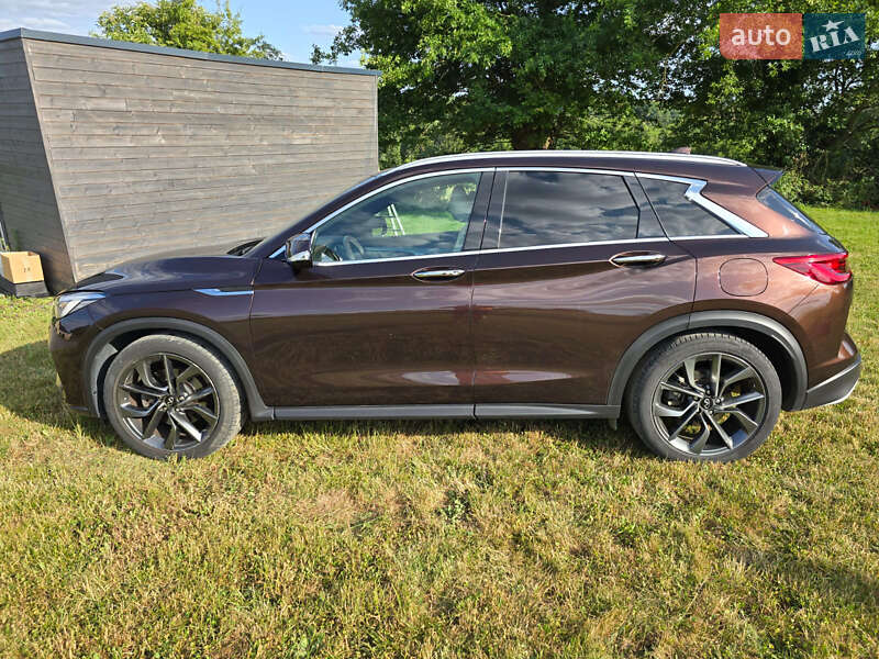Infiniti-31