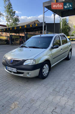 Dacia Logan 2005