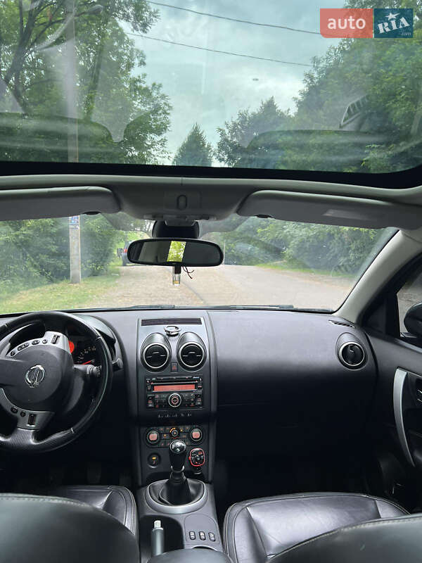 Nissan-14