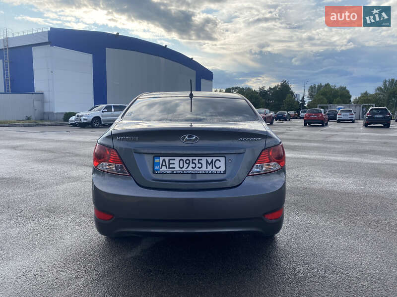 Hyundai-18