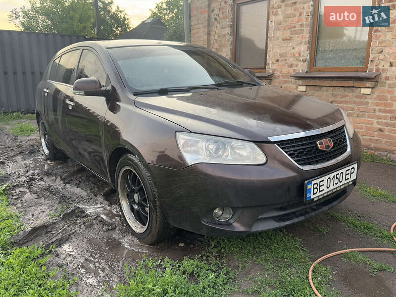 Geely Emgrand EC7-RV 2012