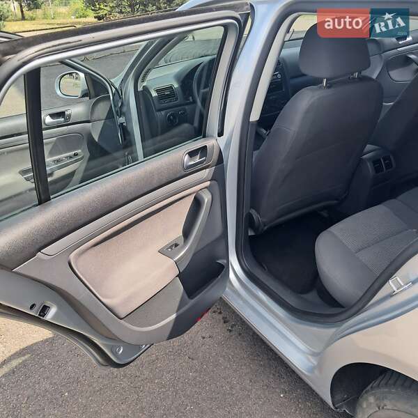 Volkswagen Golf 2008