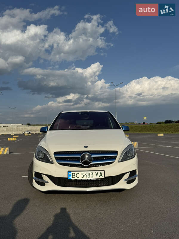 Mercedes-Benz B-Class 2015