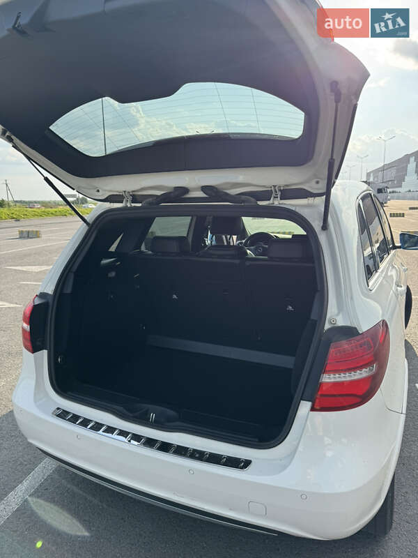 Mercedes-Benz B-Class 2015